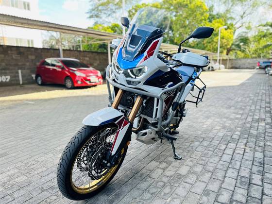 HONDA CRF 1100L AFRICA TWIN ADVENTURE SPORTS ES DCT 